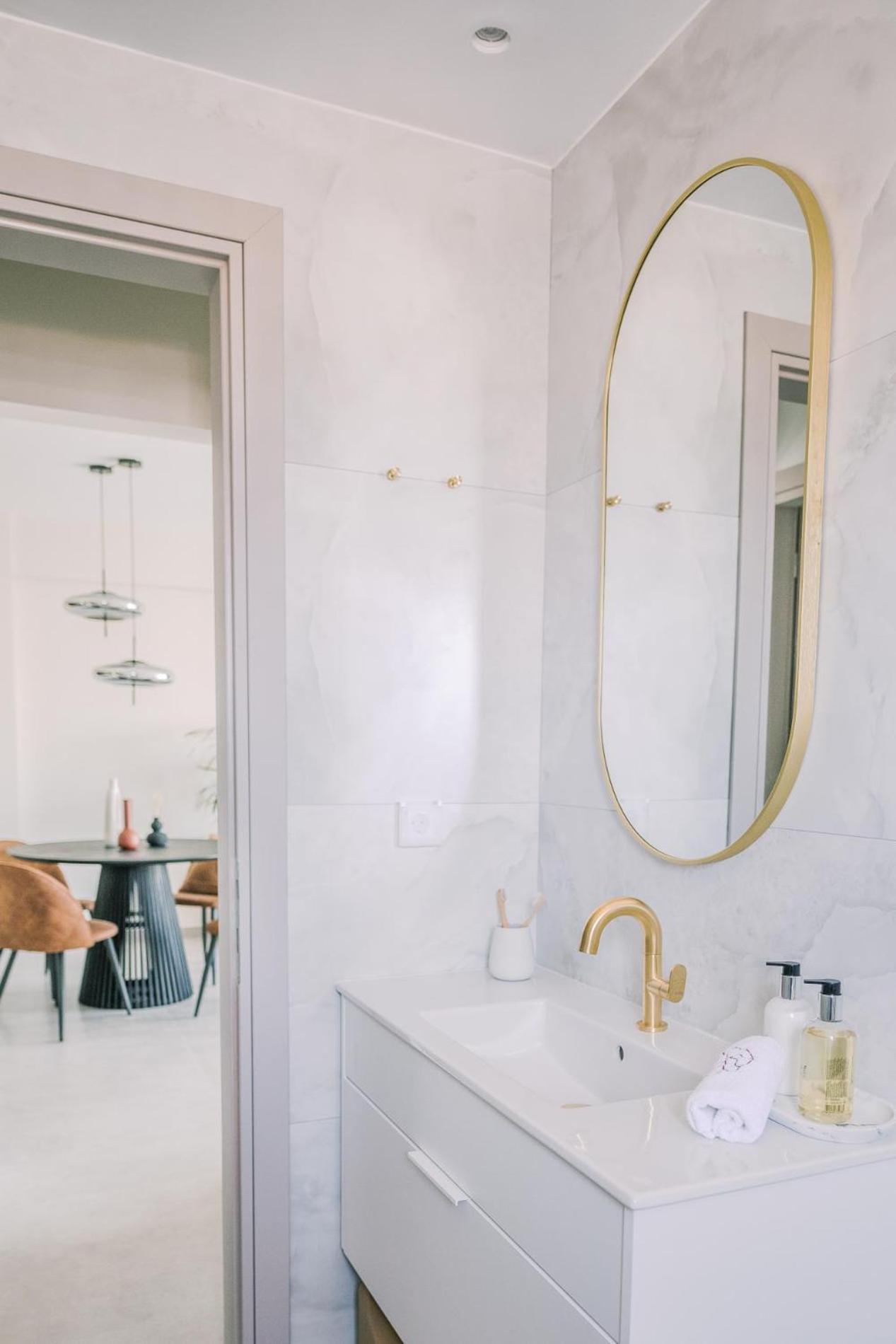 Corinth Hama Luxury Seaside Apartments מראה חיצוני תמונה