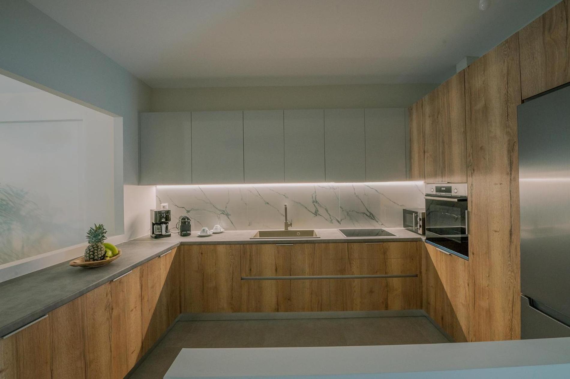 Corinth Hama Luxury Seaside Apartments מראה חיצוני תמונה